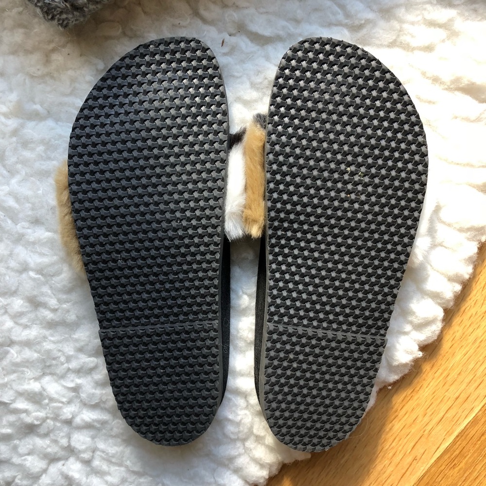Zara Fur Slides - Picture 3 of 6